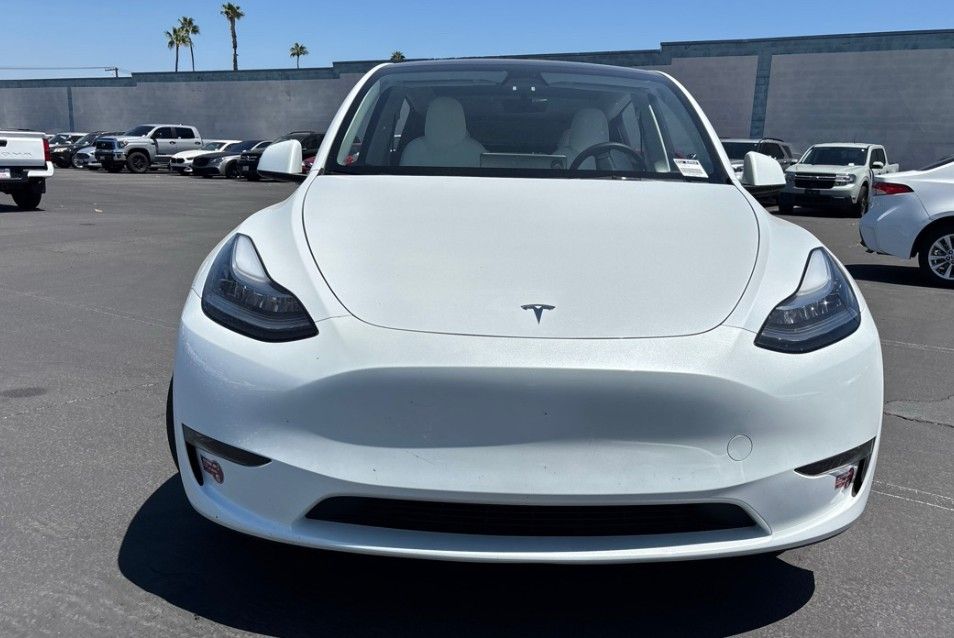 tesla model y 2023 7SAYGDEE8PF606106 image tesla model y 2023 7SAYGDEE8PF606106 image